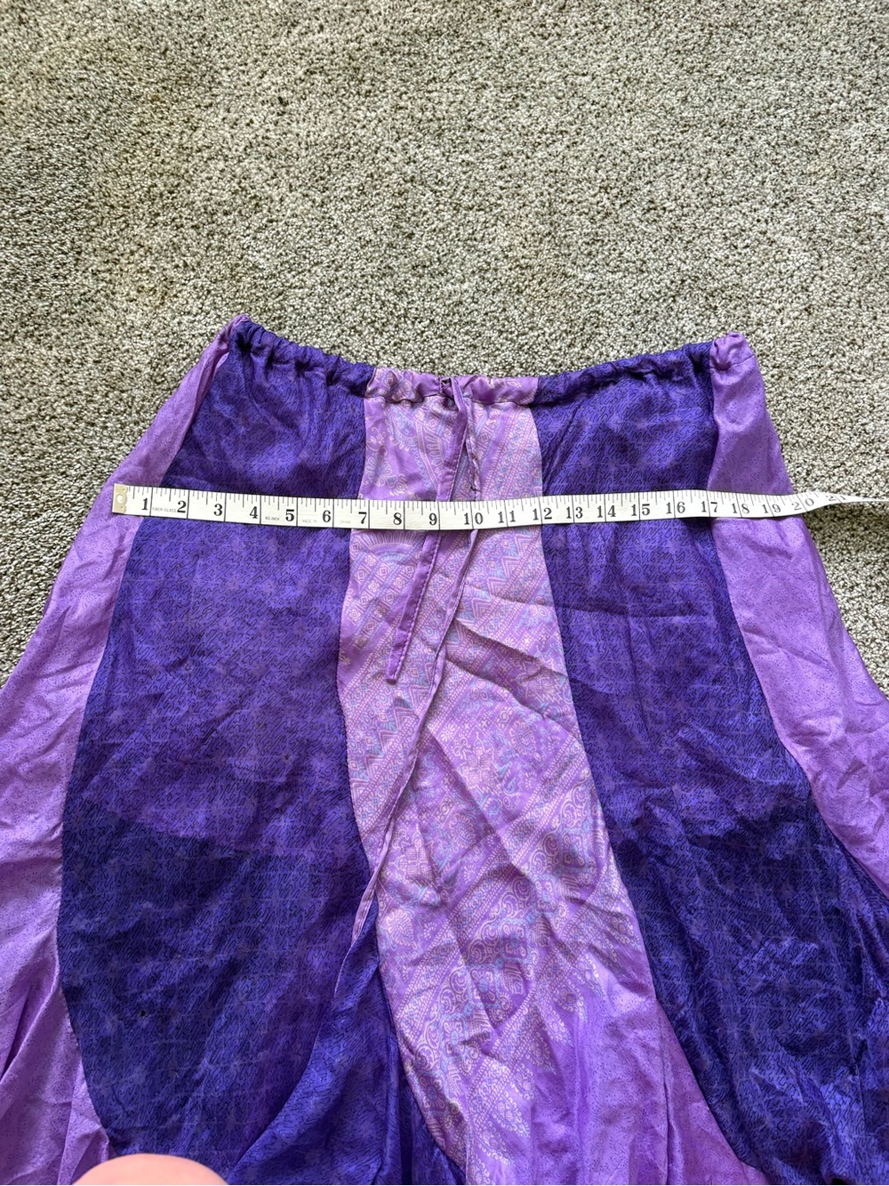Vintage 90s Purple Patchwork Flowy 100% Silk Women's Whimsical Witchy Skirt - Picture 3 of 7